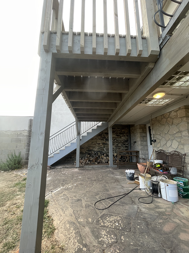 Structure de terrasse en douglas